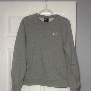 Nike women’s Heather Gray Crewneck Sweater